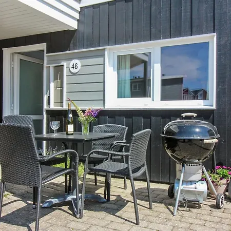 Apartment Adna - 700m From The Sea By Interhome Lokken